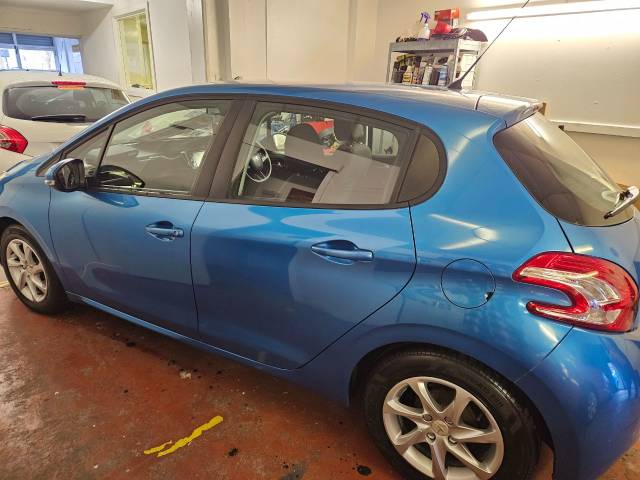 2012 Peugeot 208 1.4 HDi Active 5dr